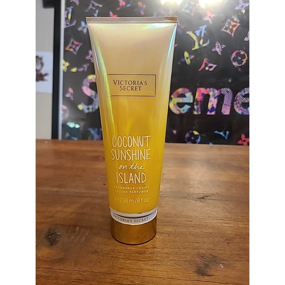 Victoria's Secret Coconut Sunshine On The Island Fragrance Body Lotion 8 oz